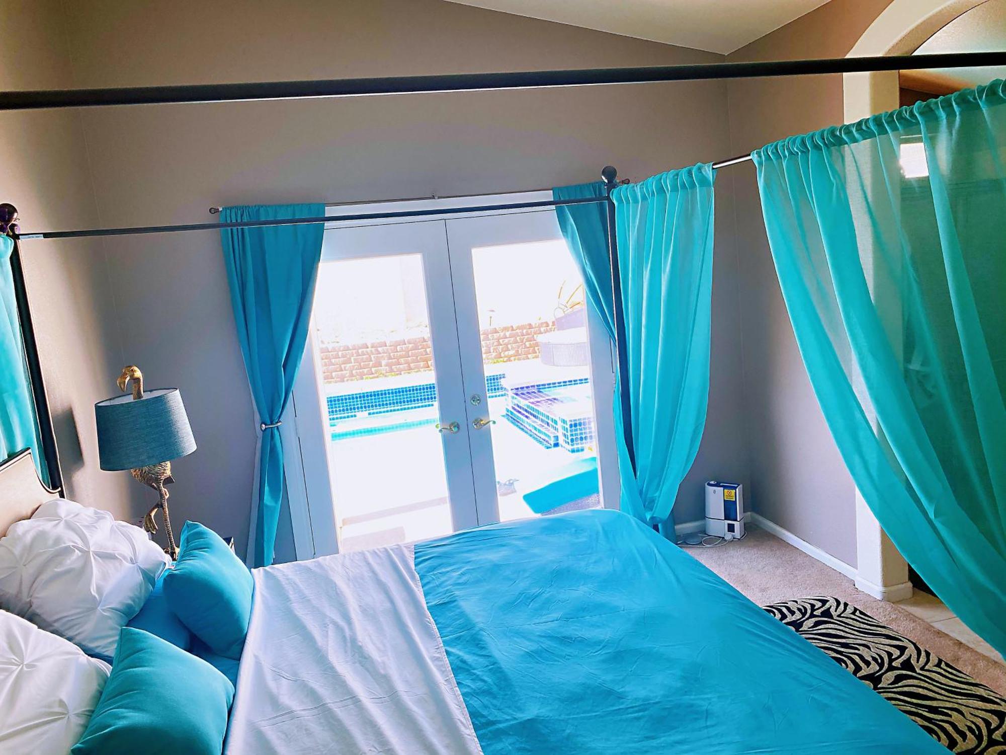 Amazing Heated Pool And Private Hot Tub 3Br In Heart Of Lv Villa Лас Вегас Екстериор снимка
